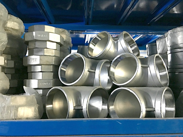 不锈钢90°丝扣弯头